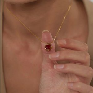 ◾️18k Gold Plated Red Agate Stone Heart Pendant Clavicle Necklace Chain